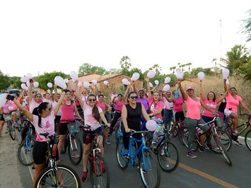 CAPS realiza passeio Ciclístico como parte das ações do Outubro Rosa