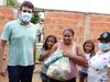 Arquiteto Sãomiguelense distribui alimentos a famílias carentes da cidade