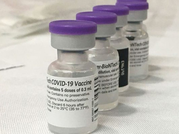 Anvisa autoriza vacina da Pfizer para pessoas a partir de 12 anos