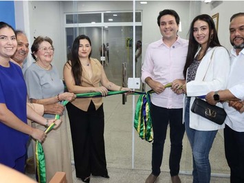 Prefeito  Pompílio Filho inaugura nova sede da Secretaria Municipal de Educação