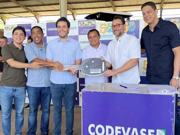 Deputado Átila Filho (PP) destina trator agrícola para Assentamento São Francisco